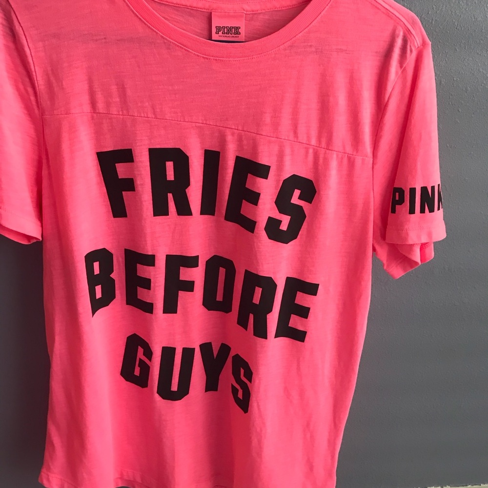 VS PINK T-shirt